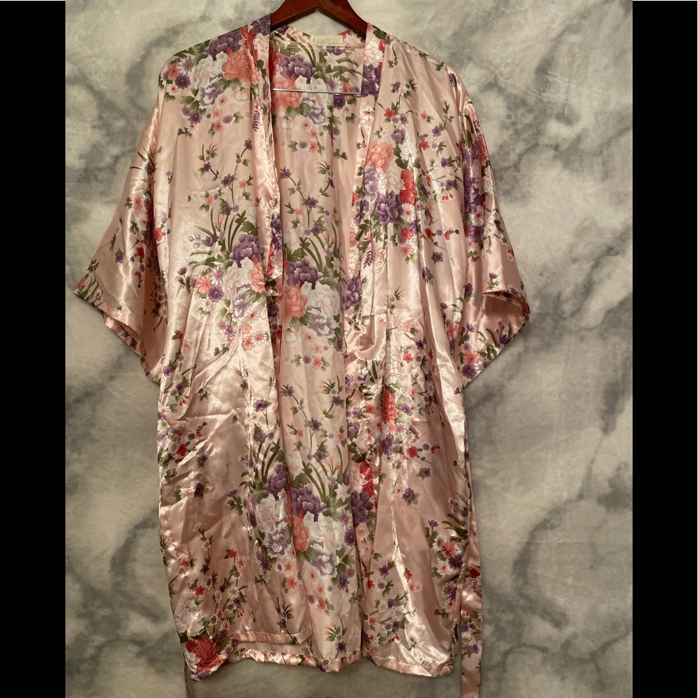 Pink Silky Robe - Picture 6 of 6